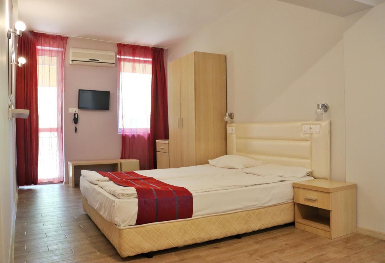 Rilena Hotel Kiten  Zewnętrze zdjęcie