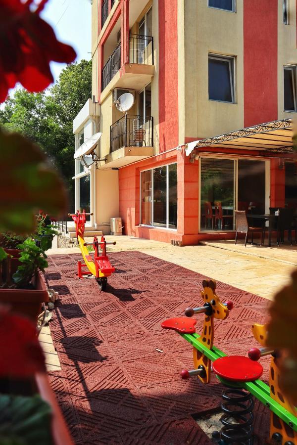 Rilena Hotel Kiten  Zewnętrze zdjęcie